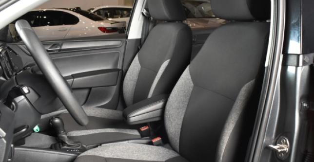 фото 683406-08 - Под такси