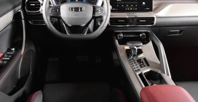 фото 684933-05 - Под такси