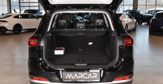 фото 688985-08 - Под такси