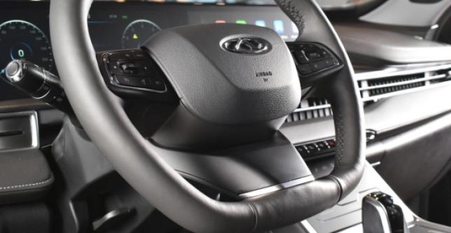 фото 688985-15 - Под такси