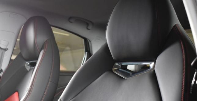 фото 692070-15 - Под такси