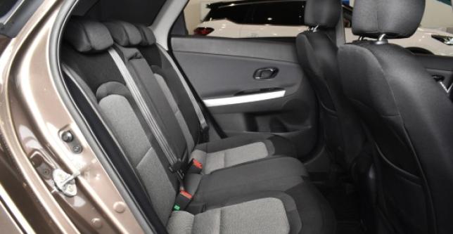 фото 692450-11 - Под такси