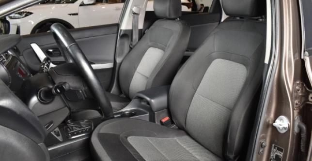 фото 692450-14 - Под такси