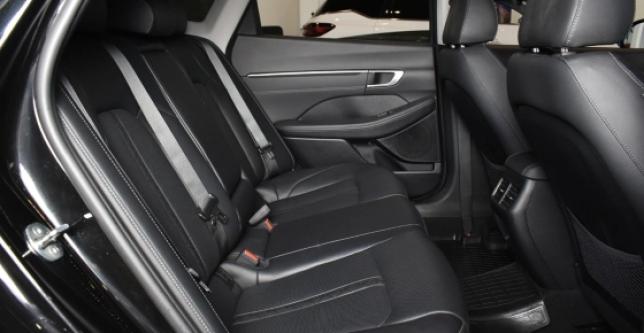 фото 692451-11 - Под такси