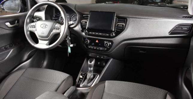 фото 692711-12 - Под такси