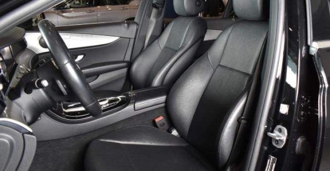 фото 697765-14 - Под такси