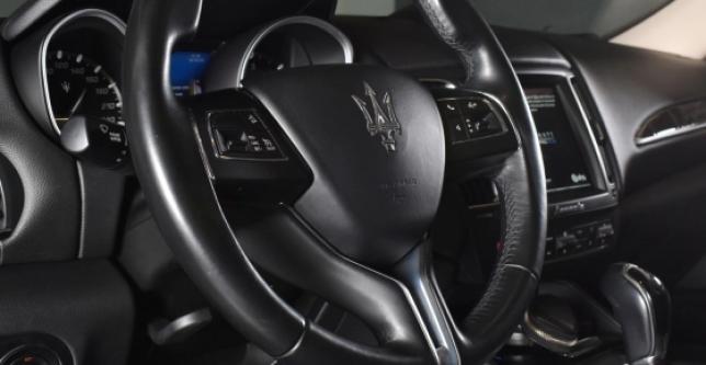 фото 698044-12 - Maserati