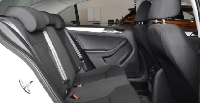 фото 698064-11 - Под такси