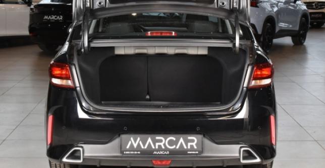 фото 698077-07 - Под такси