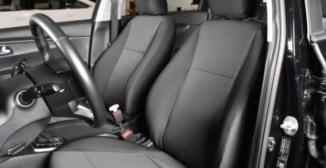 фото 698077-15 - Под такси