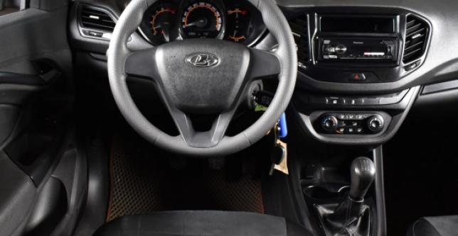 фото 698163-10 - Под такси