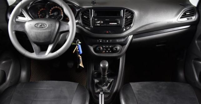 фото 698163-11 - Под такси