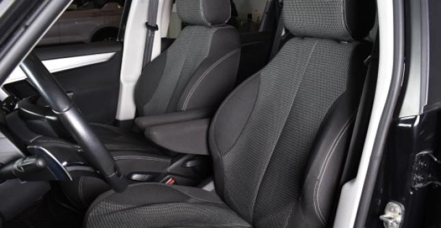 фото 698178-14 - Под такси