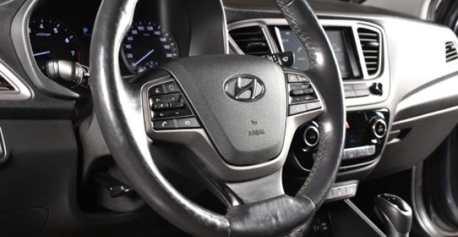 фото 698183-16 - Под такси