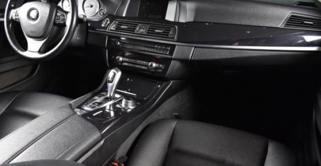 фото 698377-13 - Под такси