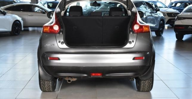 фото 698379-09 - Под такси