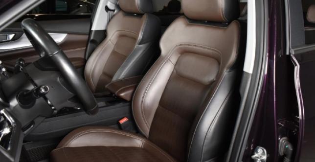 фото 699817-14 - Под такси