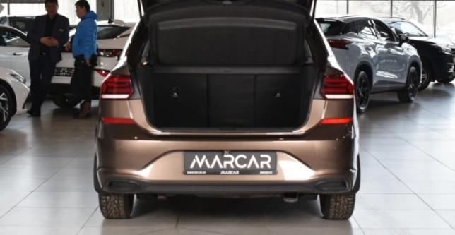 фото 699984-09 - Под такси