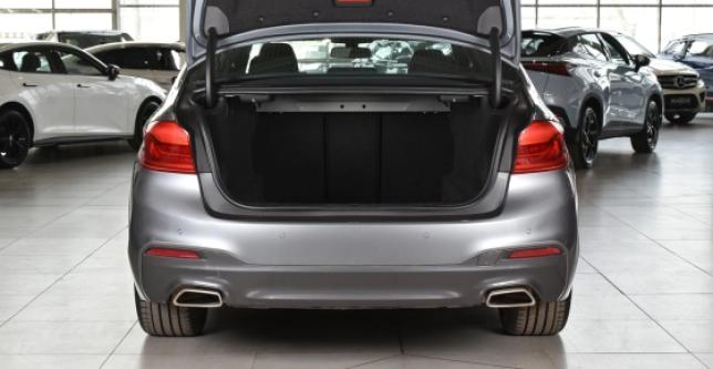 фото 6e19fa1ef1fc - Под такси