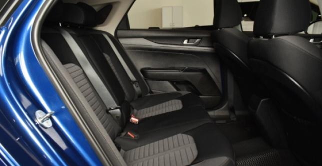 фото 700985-11 - Под такси