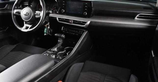 фото 700985-12 - Под такси