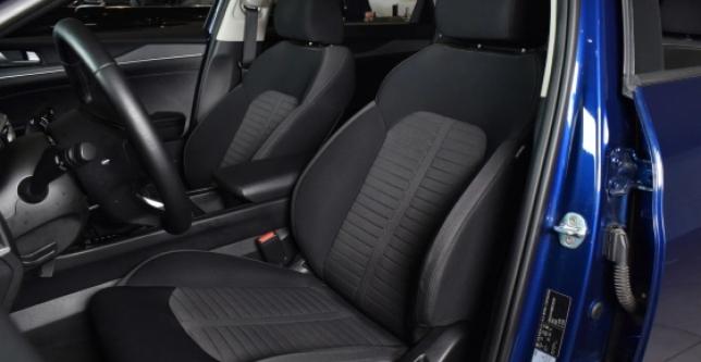 фото 700985-14 - Под такси