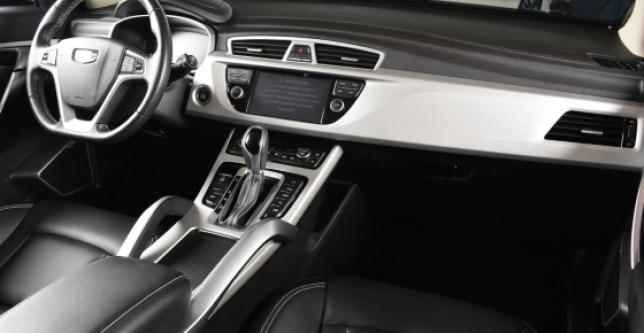 фото 701795-12 - Geely