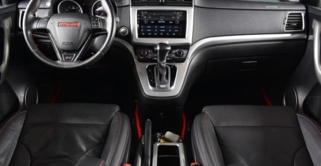 фото 701796-13 - Под такси