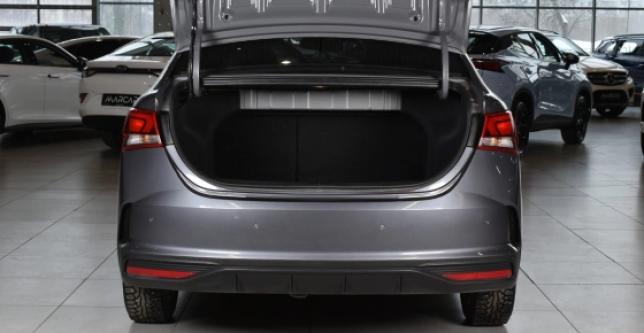 фото 701797-09 - Под такси