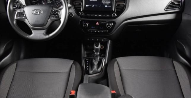 фото 701797-12 - Под такси