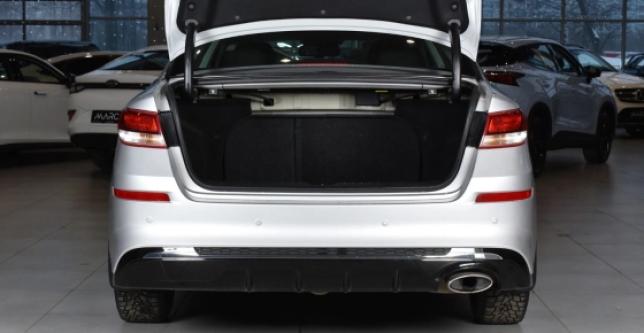 фото 701799-09 - Под такси