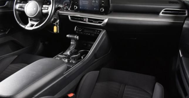 фото 702725-12 - Под такси