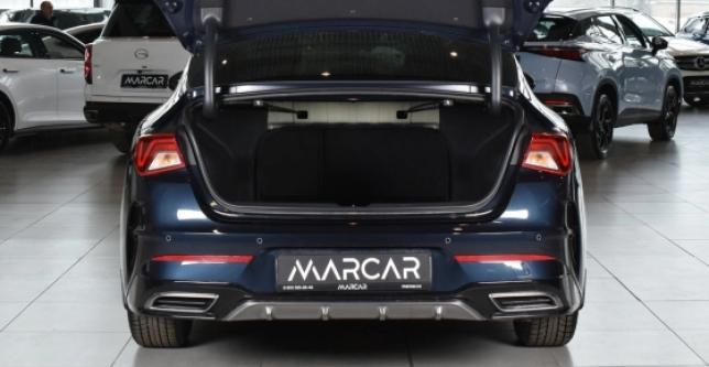 фото 703423-09 - Под такси