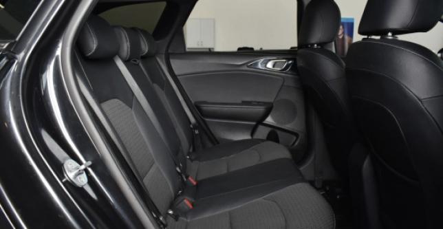 фото 703974-11 - Под такси