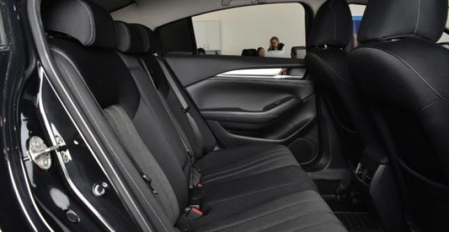 фото 704224-11 - Под такси