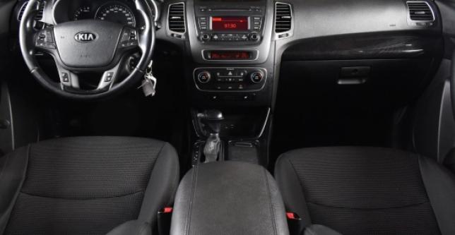 фото 704419-13 - Под такси