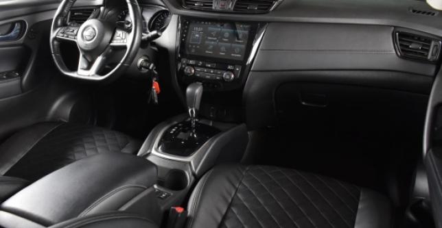 фото 704425-12 - Под такси