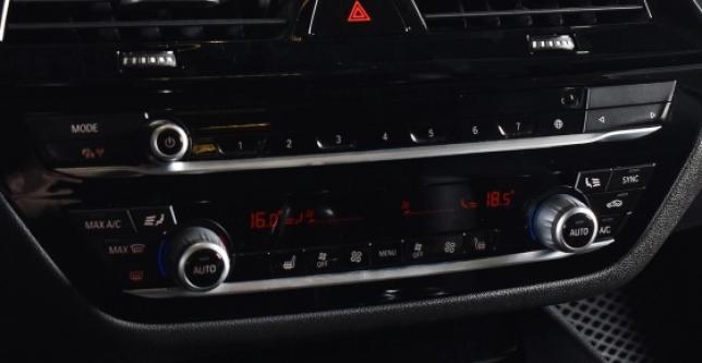 фото 704644-21 (1) - Под такси