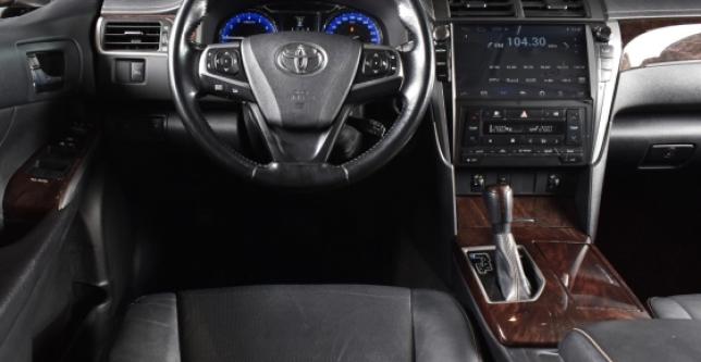 фото 704905-10 - Под такси