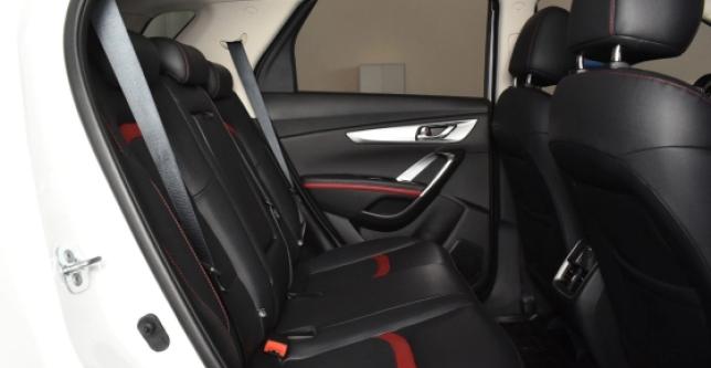 фото 704996-11 - Под такси