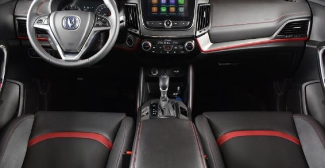 фото 704996-13 - Под такси