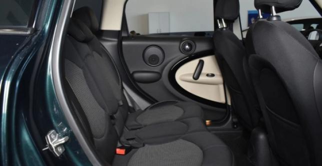 фото 706055-11 - Под такси