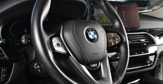 фото 706693-18 - Под такси