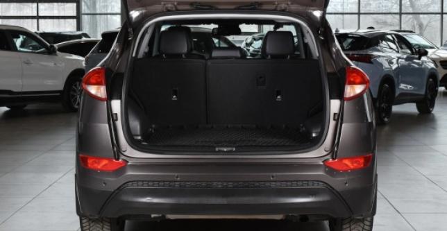 фото 707920-09 - Под такси