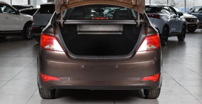 фото 707924-09 - Под такси