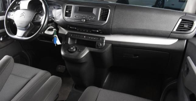 фото 709758-13 - Под такси