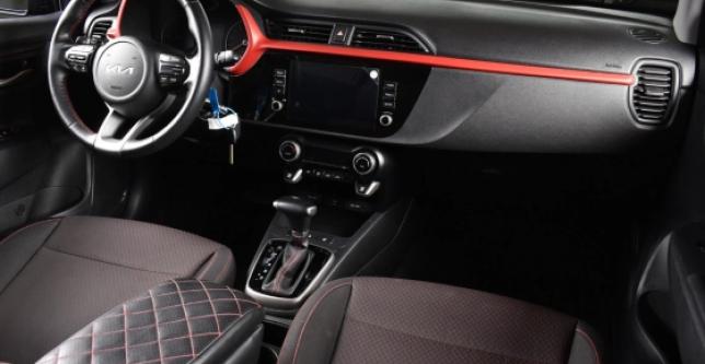 фото 713348-12 - Под такси