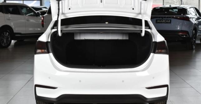 фото 714577-09 - Под такси