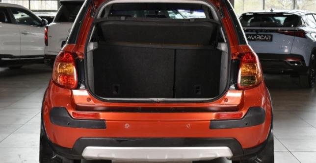 фото 725977-09 - Под такси