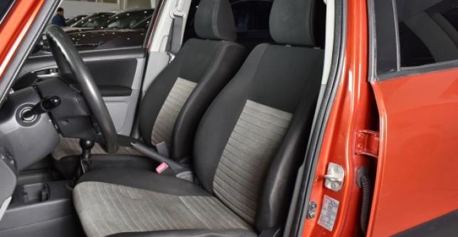 фото 725977-14 - Под такси